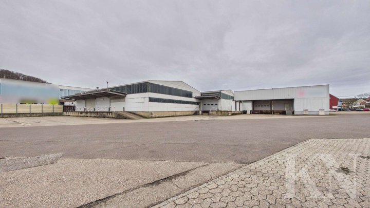 Logistik- und Gewerbefläche mit 14 Überladebrücken – flexibel teilbar