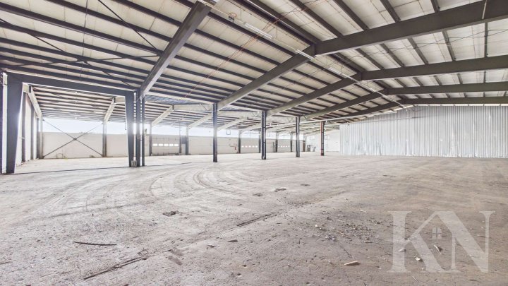 Logistik- und Gewerbefläche mit 14 Überladebrücken – flexibel teilbar