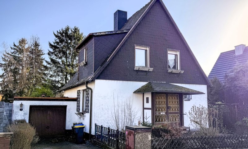 Ihr neues gemütliches Zuhause mit traumhafter Lage und Grundstück in verkehrsberuhigtem Bereich