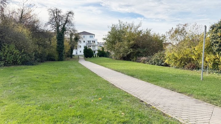 Schicke 3 ZKB-ETW mit Balkon & Aufzug in Riegelsberg!