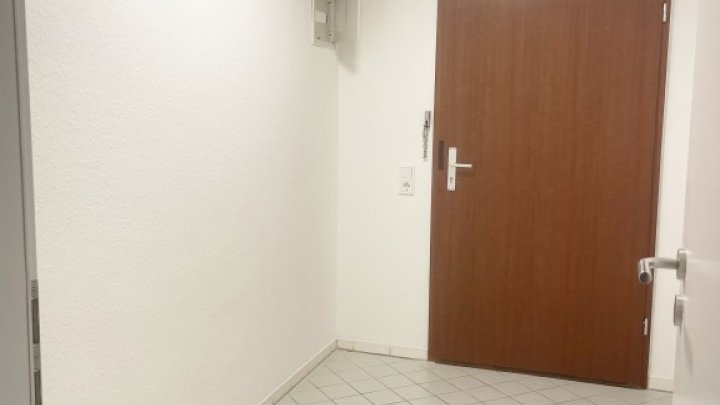 Schicke 3 ZKB-ETW mit Balkon & Aufzug in Riegelsberg!