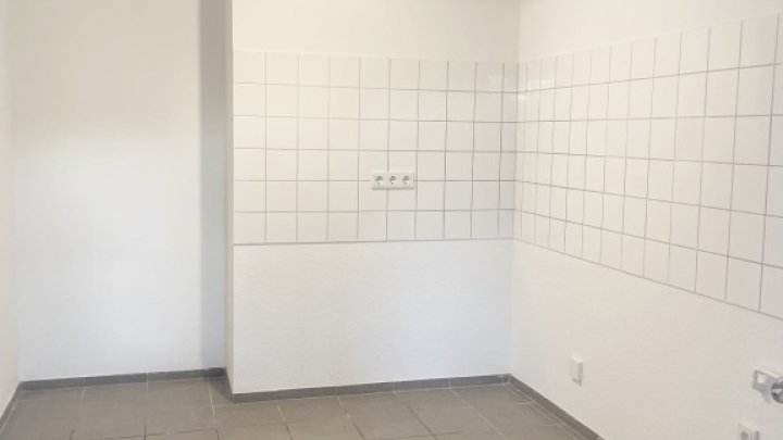 Schicke 3 ZKB-ETW mit Balkon & Aufzug in Riegelsberg!