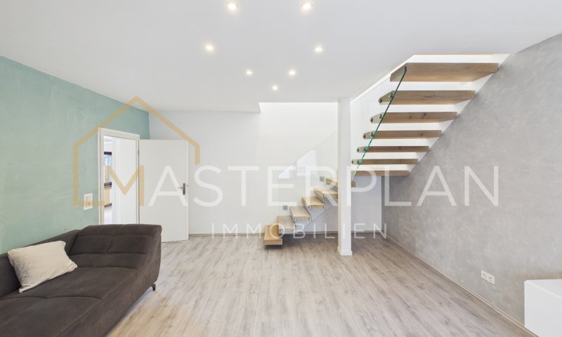 Einzugsbereites EFH mit Garage