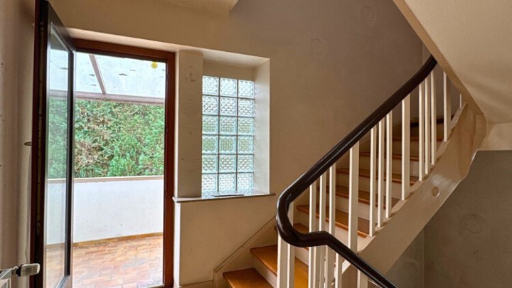 2-3 Familienhaus mit Bauplatz in guter Lage von Fechingen