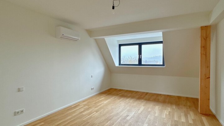 Erstbezug nach Kernsanierung - Penthouse mit Dachterrasse in toller Lage auf dem Rotenbühl