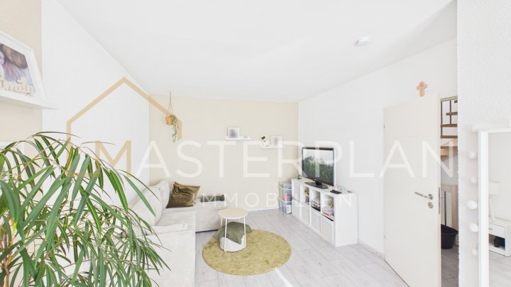 Einfamilienhaus mit Wallbox und moderner Photovoltaik