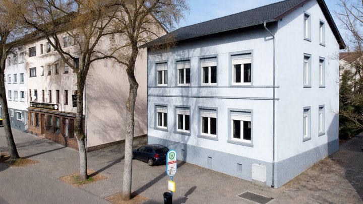 Mehrfamilienhaus mit 8 Wohneinheiten als attraktive Kapitalanlage