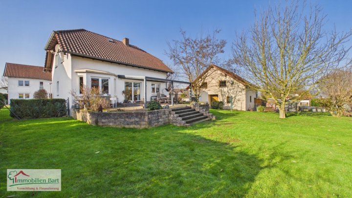 2 MINUTEN BIS LUXEMBURG!!!!

WOHNGLÜCK FÜR PENDLER IN PERL