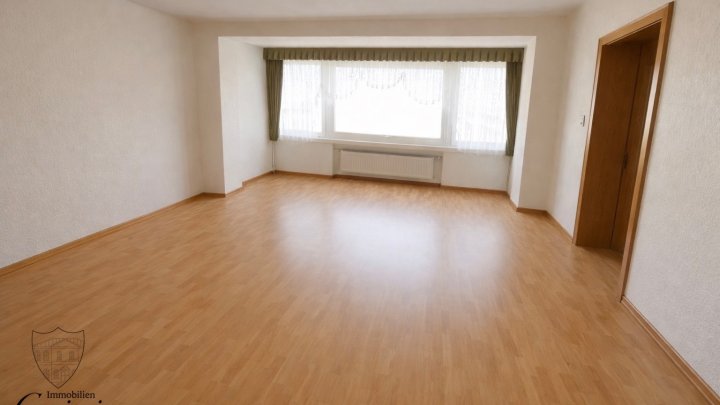 Doppelhaushälfte in Riegelsberg - ideal als Familien- oder Zweifamilienhaus