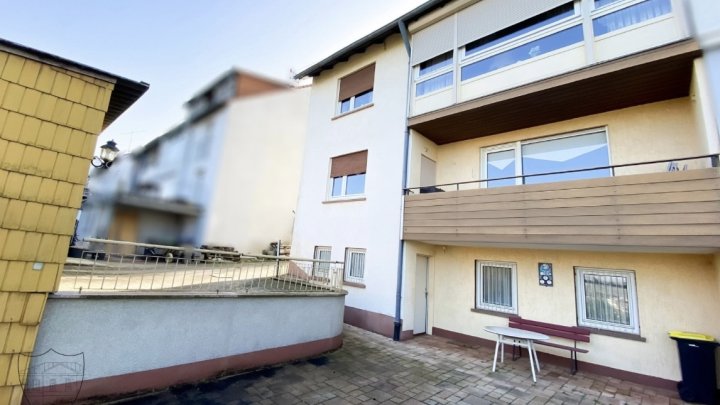 Doppelhaushälfte in Riegelsberg - ideal als Familien- oder Zweifamilienhaus