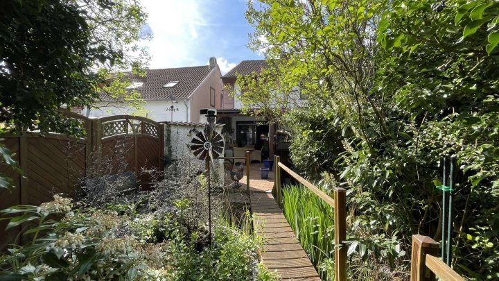 EFH mit schönem Garten in Saarbrücken-Güdingen