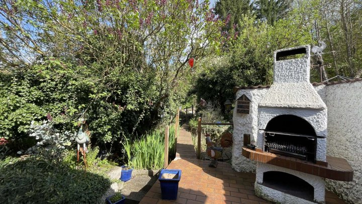 EFH mit schönem Garten in Saarbrücken-Güdingen