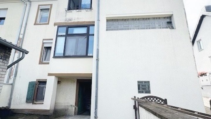 1-2 FH mit Do.Garage in zentraler Lage von St. Ingbert-Rentrisch