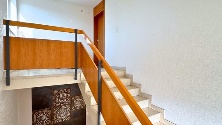 Freistehendes 3-FH mit Garten und Garage in Dudweiler-Süd