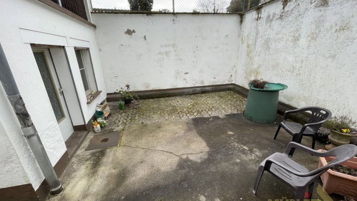 Reihenmittelhaus mit viel Potenzial und großen Garten sucht neuen Besitzer