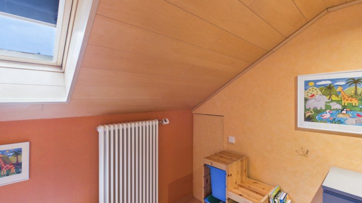 „Freistehendes Einfamilienhaus in idyllischer Waldrandlage – ideal für Pferdeliebhaber