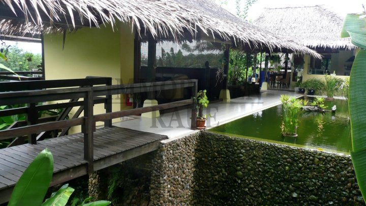 PRIVATE VILLA MIT TRAUMAUSSICHT IN SÜD-THAILAND - ANMIETUNG MAX. 3 WOCHEN