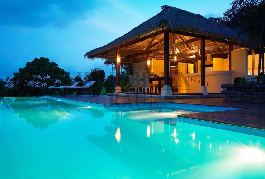 Blick in das offenen Esszimmer