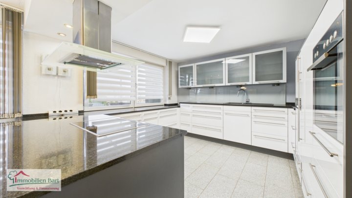 180 M² WOHNFLÄCHE + WEITERE ZIMMER IM UG! WOHNHAUS MIT GARTEN + GARAGE