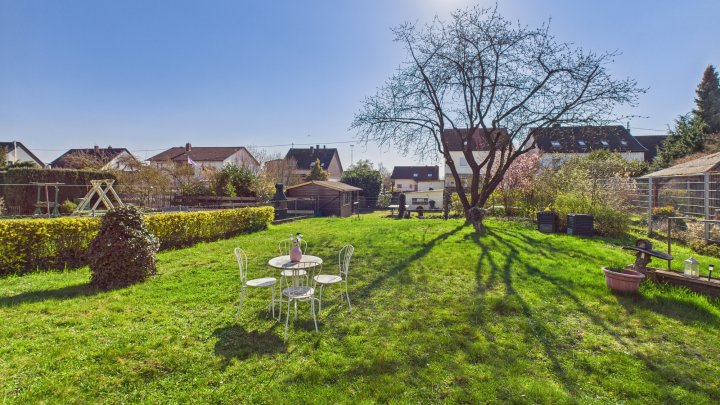 Lichtdurchflutete Eigentumswohnung in ruhiger Lage von Überherrn