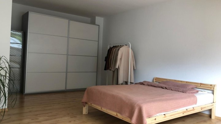 2-ZKB Maisonette mit Loggia, EBK + Tiefgarage, beliebte Lage am unteren Eschberg