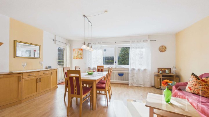 Dudweiler Süd! Gepflegte 3 Zimmer-Küche-Bad Wohnung