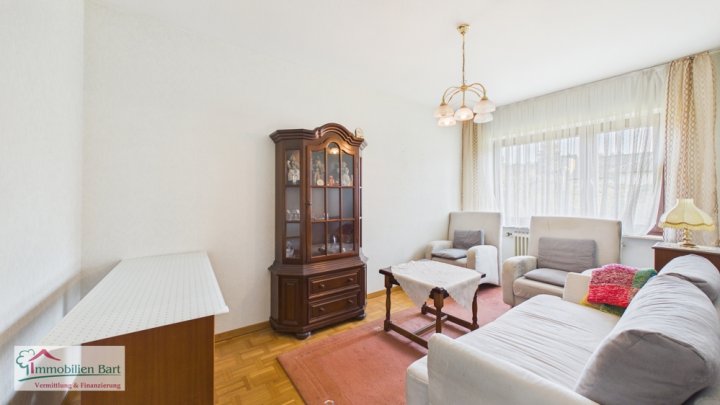 BESSERINGEN: BUNGALOW / 3- 4 SCHLAFZIMMER / GARTEN / EINLIEGERWOHNUNG