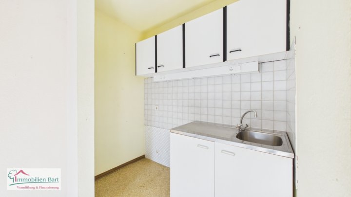 BESSERINGEN: BUNGALOW / 3- 4 SCHLAFZIMMER / GARTEN / EINLIEGERWOHNUNG