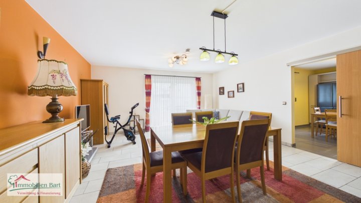 GRENZE L-REMICH! HOCHWERTIGE 3 ZIMMER-WOHNUNG IN TOP-WOHNLAGE!