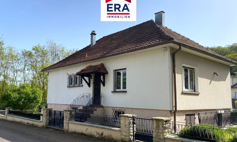 OHNE VERMITTLUNGSGEBÜHREN !! BUNGALOW, NEBENSTRASSE VON SPICHEREN/FR, NÄHE SAARBRÜCKEN