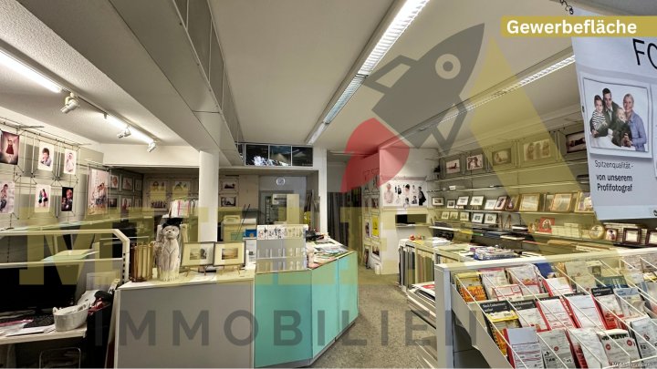 Wohn- und Geschäftshaus in Top-Lage von Schwalbach (ca. 323 m² Gewerbe- und ca. 187 m² Wohnfläche)