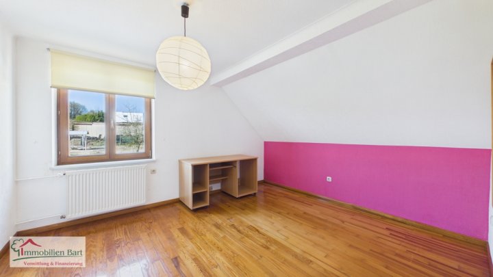 PERL-BORG: CHARMANTES HAUS MIT 2 WOHNUNGEN - NUR 10 MIN. VON LUXEMBURG!