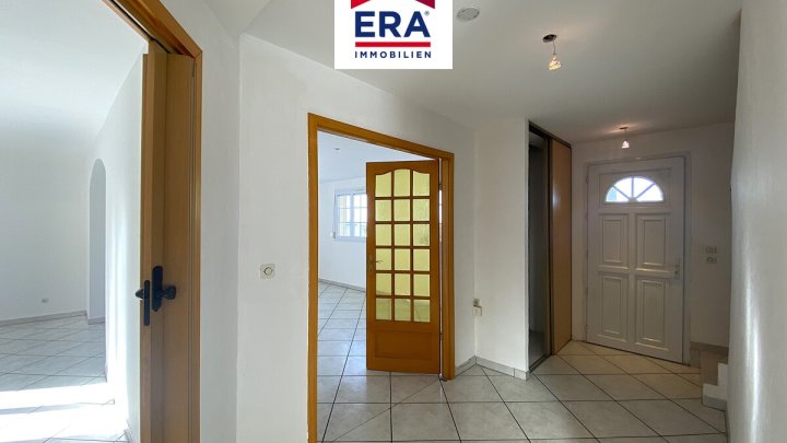 OHNE VERMITTLUNGSGEBÜHREN! FREISTEHENDES EINFAMILIENHAUS,RUHIGE LAGE IN OETING/FR, NÄHE SAARBRÜCKEN