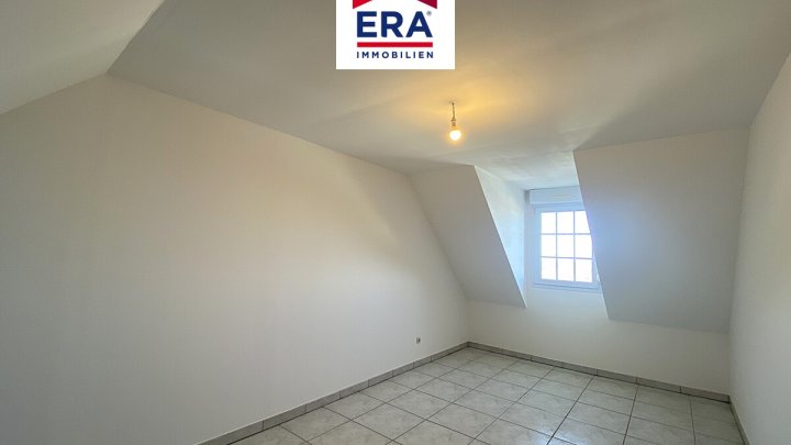 OHNE VERMITTLUNGSGEBÜHREN! FREISTEHENDES EINFAMILIENHAUS,RUHIGE LAGE IN OETING/FR, NÄHE SAARBRÜCKEN