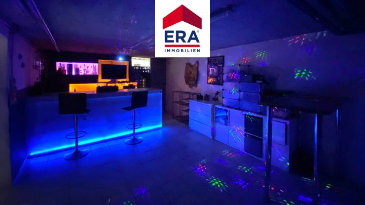 KEINE VERMITTLUNGSGEBÜHREN - BUNGALOW MIT POOL, RUHIGE LAGE, FORBACH/FR, NÄHE SAARBRÜCKEN