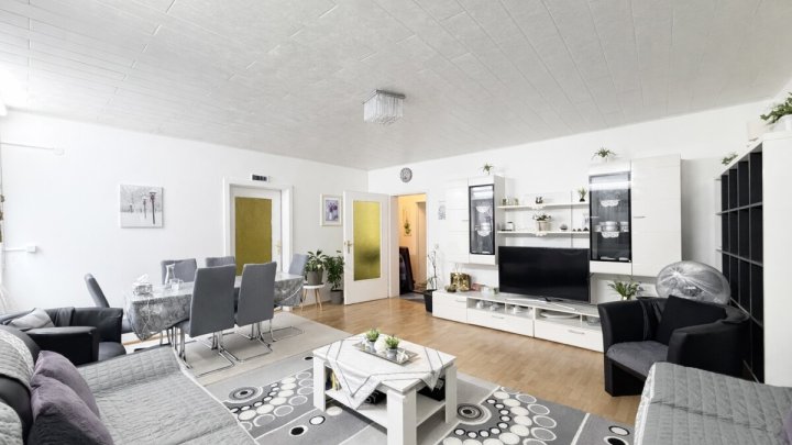 Attraktive 3-ZKB Wohnung mit Stellplatz in Saarbrücken-Fechingen