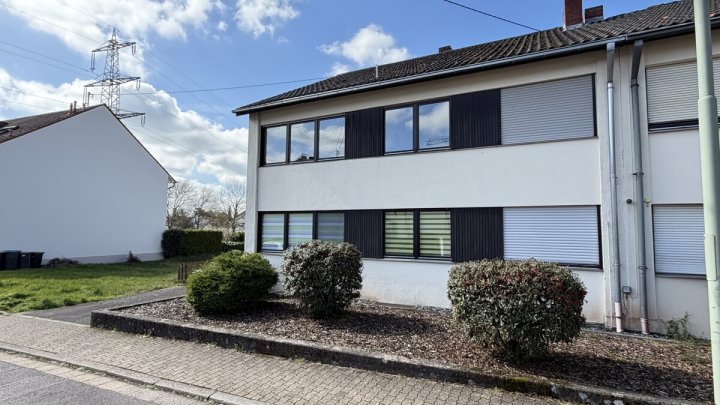 Großzügige Erdgeschoss-Wohnung mit Terrasse & Garten in begehrter Lage von Merzig