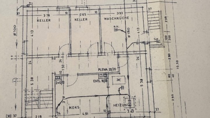 Ein- bis Zweifamilienhaus in Friedrichsthal auf insgesamt ca. 163 m² mit sonnigem Garten