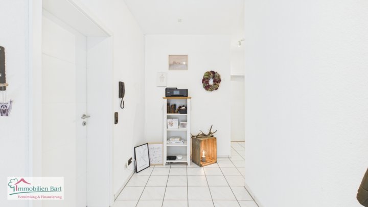 SAARBURG: 86 M² WOHNUNG, 2 SZ, GÄSTE-WC IN GUTER LAGE!