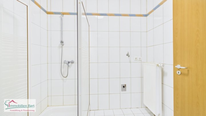 45 M² WOHNUNG MIT TOLLER SICHT INS GRÜNE!