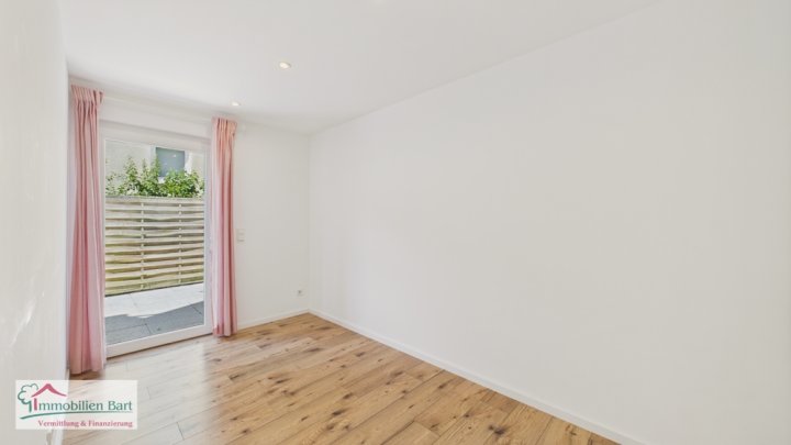 WOHNUNG MIT GARAGE / SOFORT VERFÜGBAR / GRENZE L-REMICH