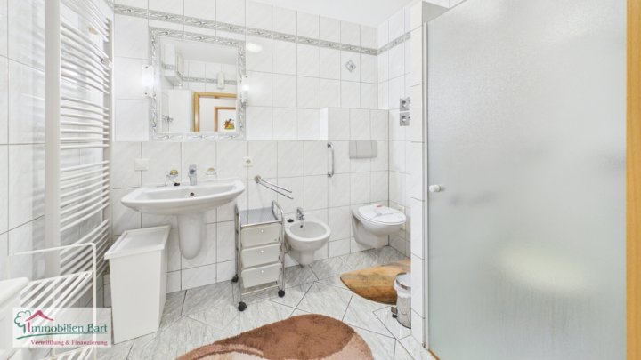 SENIOREN - ERDGESCHOSS WOHNUNG IM MOSELPARK PERL