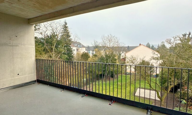 Erstbezug nach Kernsanierung - 3-ZKB mit Balkon in toller Lage auf dem Rotenbühl