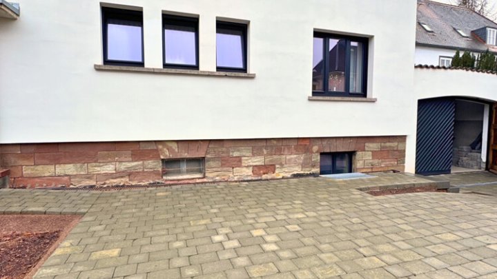 Erstbezug nach Kernsanierung - 3-ZKB mit Balkon in toller Lage auf dem Rotenbühl