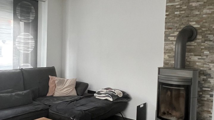 Modernes Traumhaus in Großrosseln - Stilvolles Wohnen mit Kamin, Pholtovoltaik und Pool auf großem Grundstück