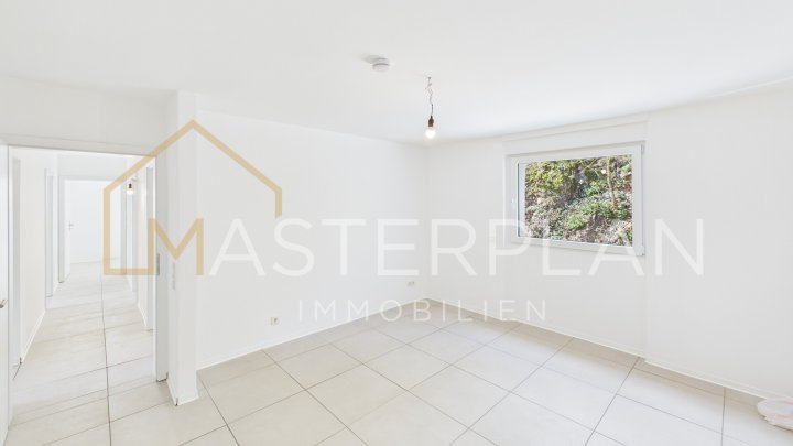 Stilvoll wohnen in modernisiertem Ambiente – großzügige 5-Zimmer-Wohnung in Nalbach