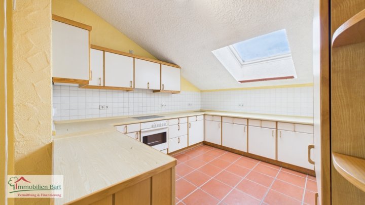 GEMEINDE LOSHEIM: GROßZÜGIGES GENERATIONSHAUS IN TOP LAGE