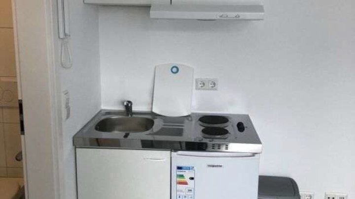 Vermietetes Wohn- und Geschäftshaus mit 12 Einheiten,  Top-Rendite in guter Lage