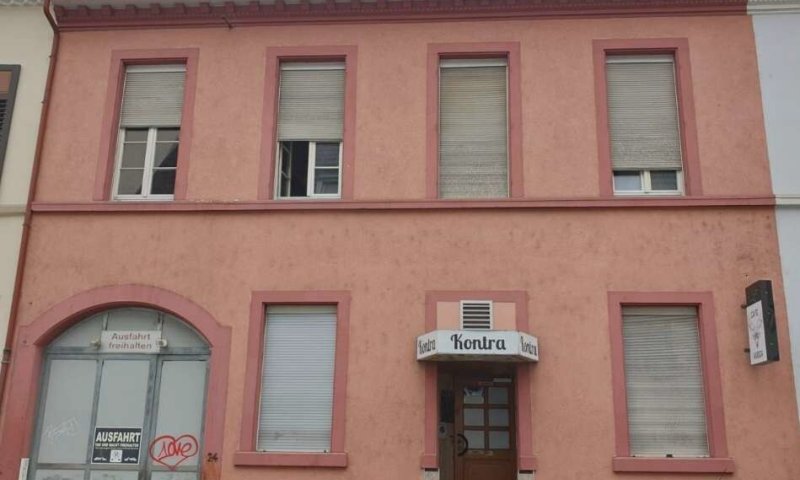 Vermietetes Wohn- und Geschäftshaus mit 12 Einheiten,  Top-Rendite in guter Lage