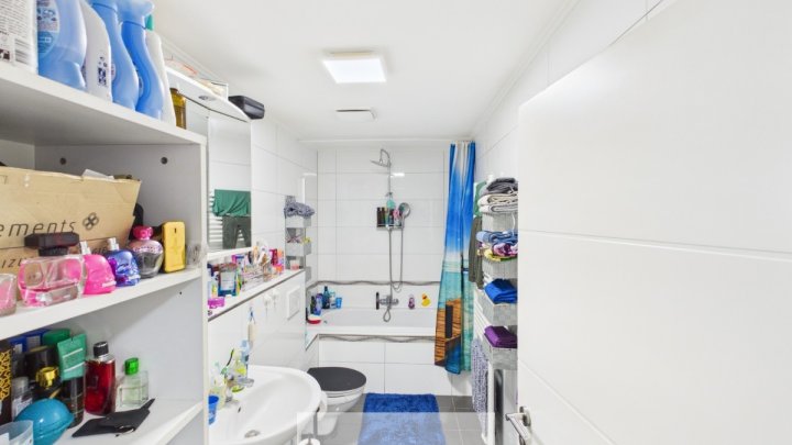 Kapitalanlage mit derzeit ca. 41.000,00 € Mieteinnahmen. Mit Steigerungspotenzial und Bauplatz.